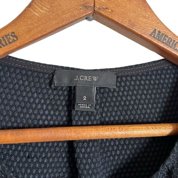 J. Crew Sleeveless Keyhole Top - Picture 4 of 7